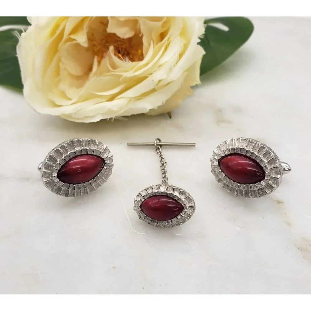 Vtg Garnet Pink Tiger's Eye Stone Fluted Silver Halo Cufflinks & Tie Tack Set
